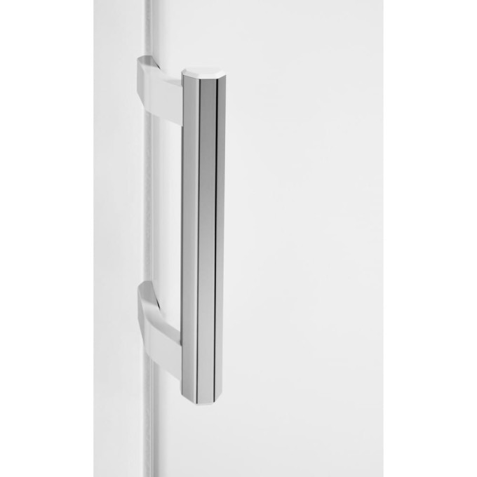 Zamrażarka Szufladowa Philco PF1475 No Frost 144cm.jpg