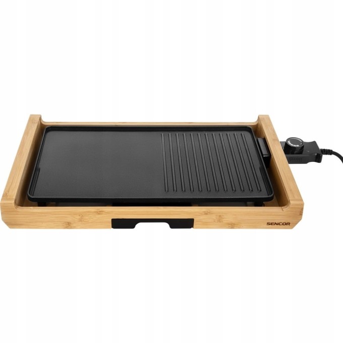 Grill-kontaktowy-stołowy-dwa-rodzaje-powierzchni-grillowania.jpg