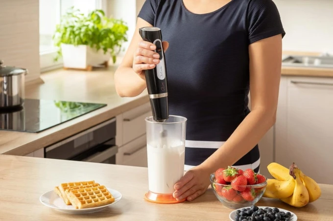 Blender-Mikser-Ręczny-Sencor-SHB-4379BK-800W-Black.jpg