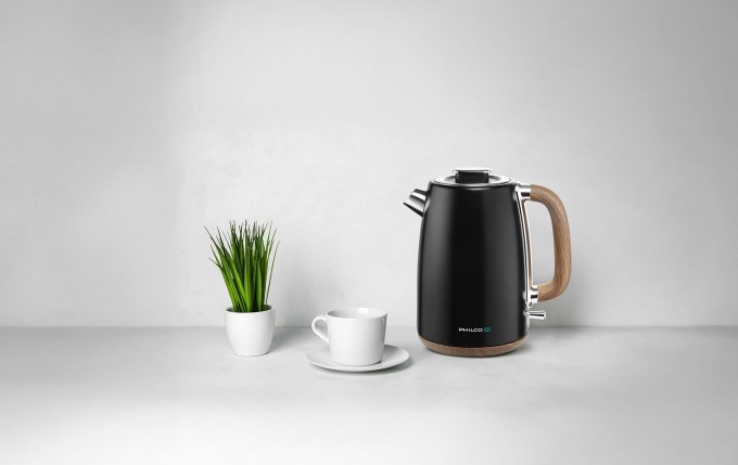 Czajnik-Elektryczny-PHILCO-PHWK-1711B-1,7L-2400W-Czarny.jpg