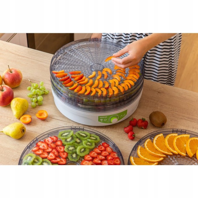 Suszarka-do-Owoców-Grzybów-Ryb-Mięs-Sencor-SFD2105WH-5-Tac-Do-Suszenia.jpg